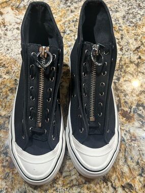 DKNY Black Canvas High-Top Sneakers with White Toe and Silver Heart Zipper